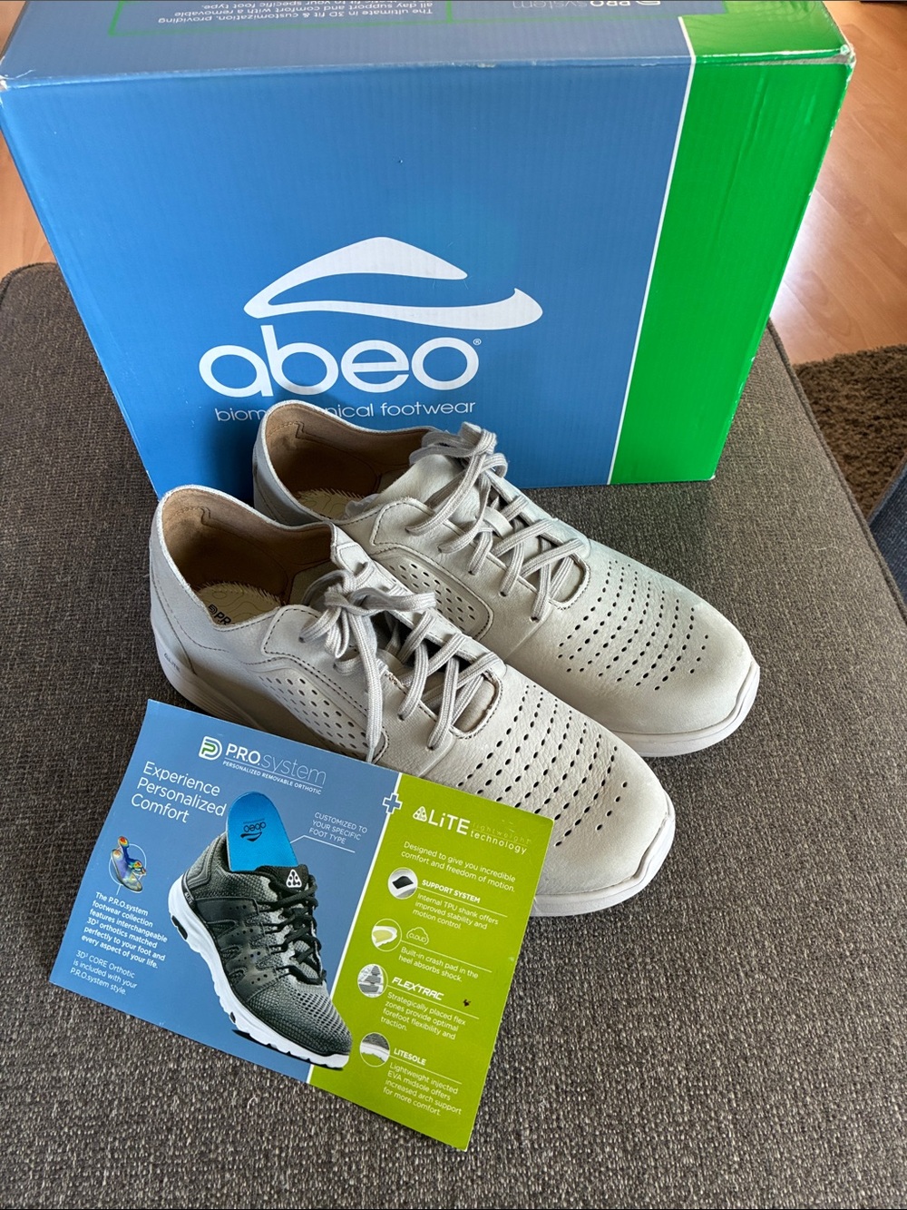 Abeo Men’s Light Beige Perforated Leather Lace-Up Sneakers